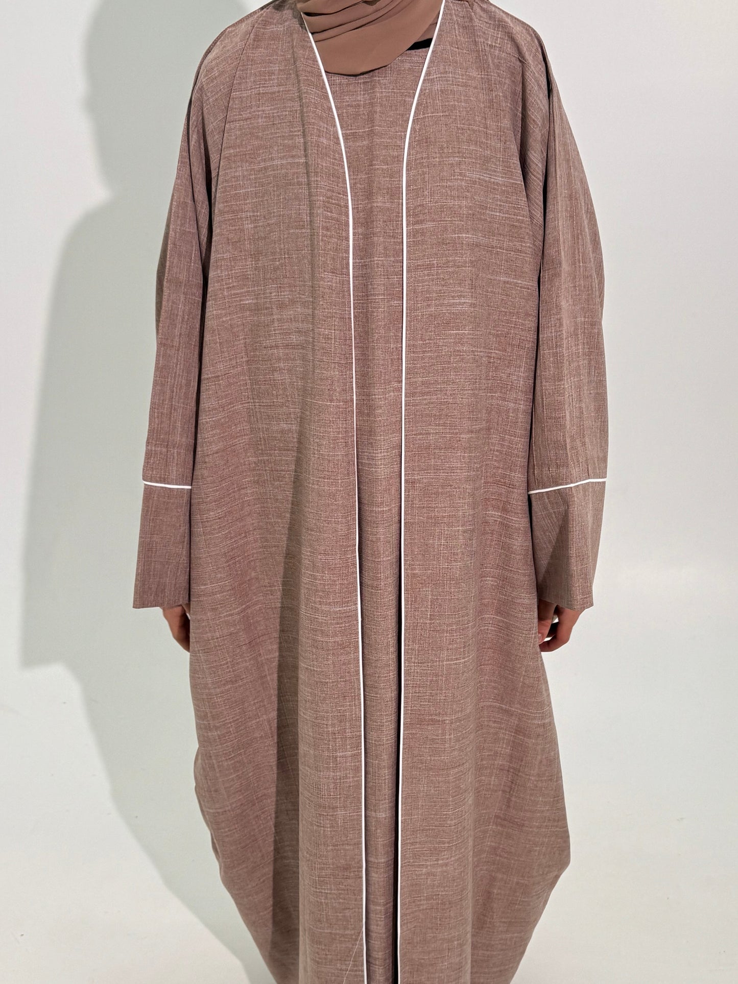 MINA Abaya 3 piece - Butterfly Cut